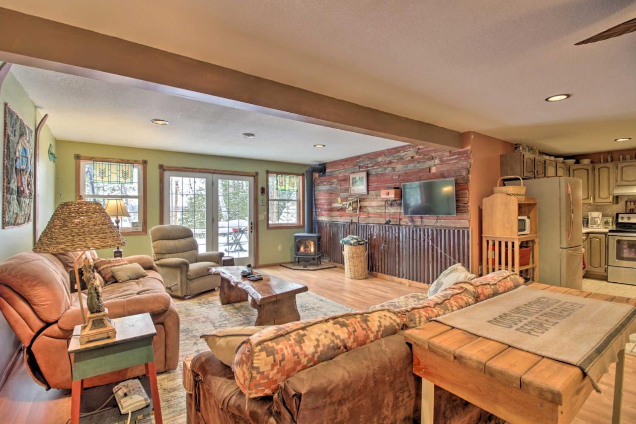 Lakefront Deer River Apt With Dock, Fire Pit And Patio エクステリア 写真