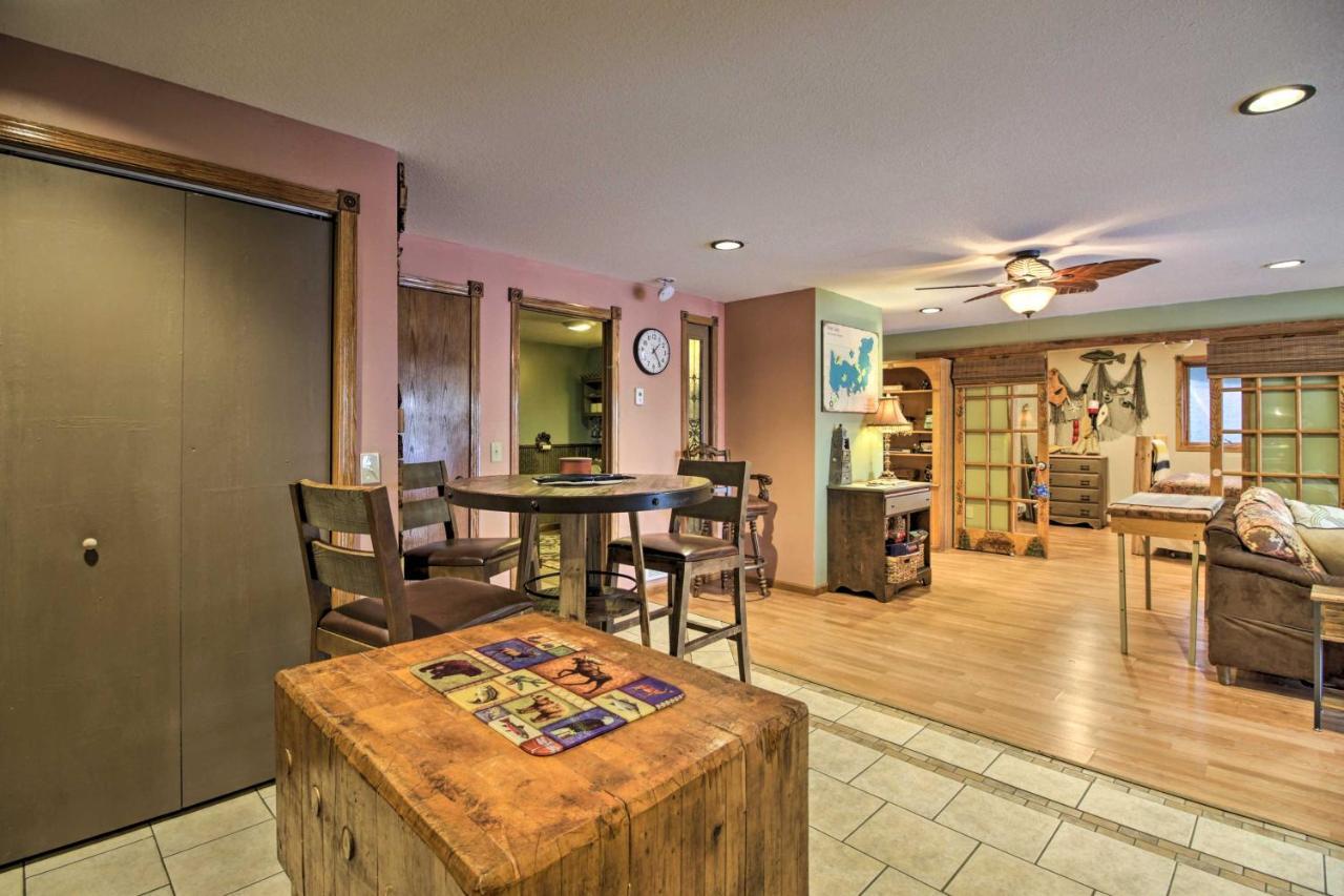 Lakefront Deer River Apt With Dock, Fire Pit And Patio エクステリア 写真